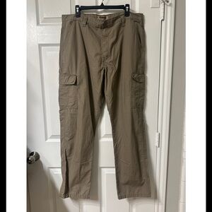 Wrangler Men’s Olive/Tan Cargo Pants